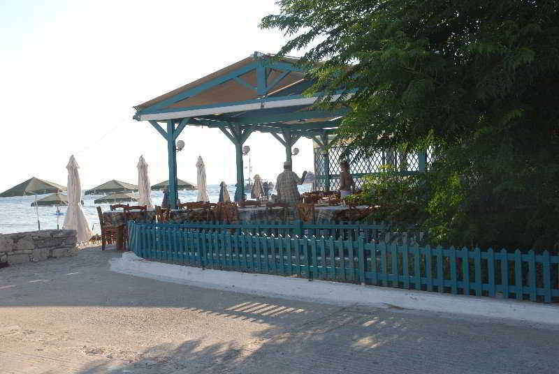 Hotel Tarsanas Pythagoreio Extérieur photo