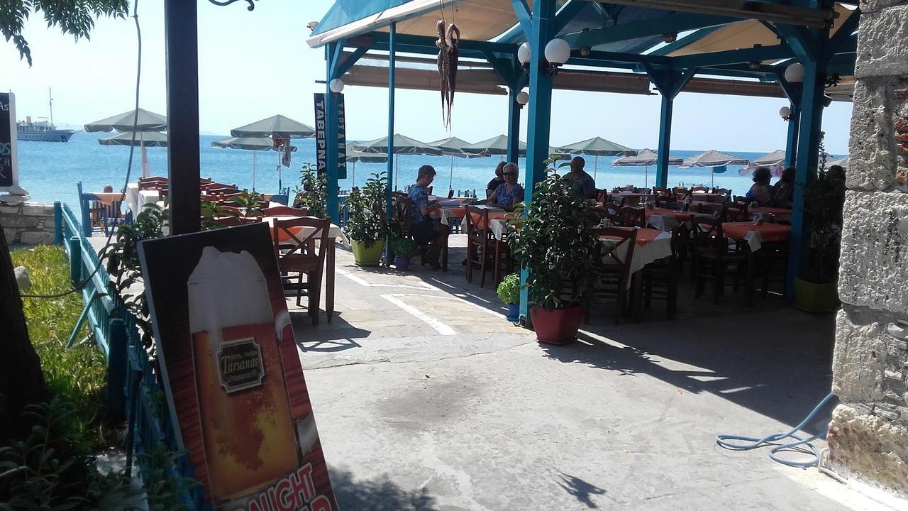 Hotel Tarsanas Pythagoreio Extérieur photo